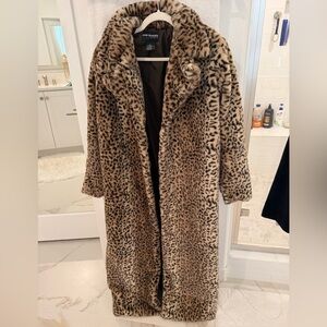 Mark Edwards Studio Faux Leopard Print Long Trench Coat (L)